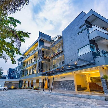 Hotel Swapna Bagh- Your Place Pokhara Extérieur photo