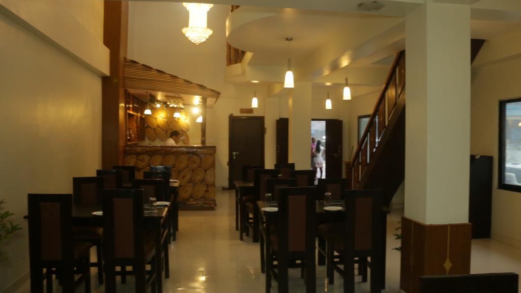 Hotel Swapna Bagh- Your Place Pokhara Extérieur photo