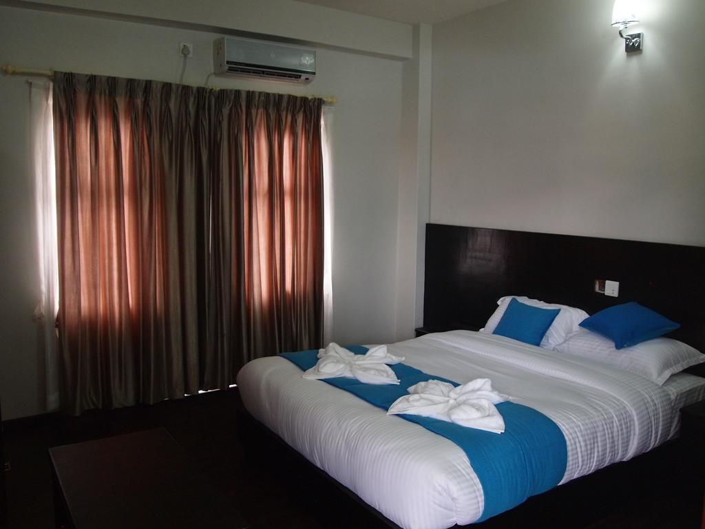 Hotel Swapna Bagh- Your Place Pokhara Extérieur photo