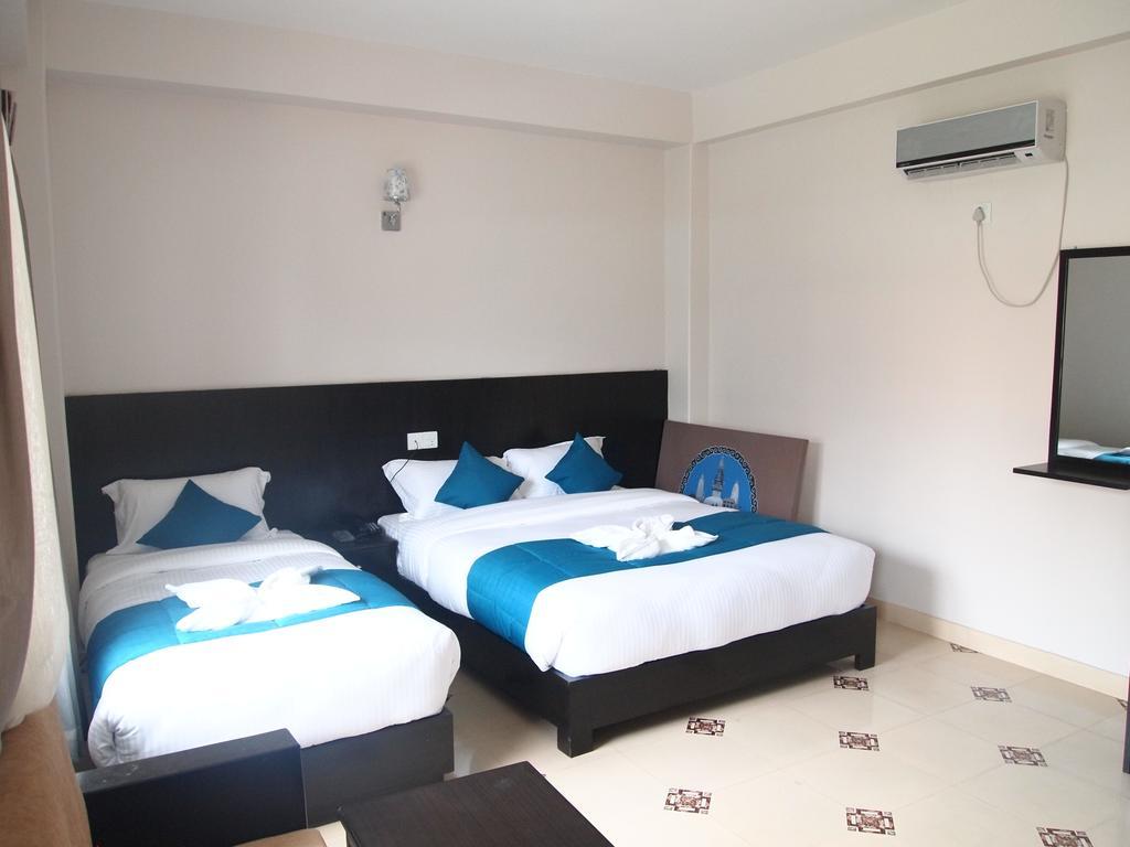 Hotel Swapna Bagh- Your Place Pokhara Extérieur photo