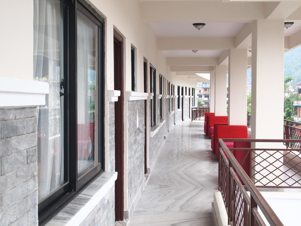 Hotel Swapna Bagh- Your Place Pokhara Extérieur photo